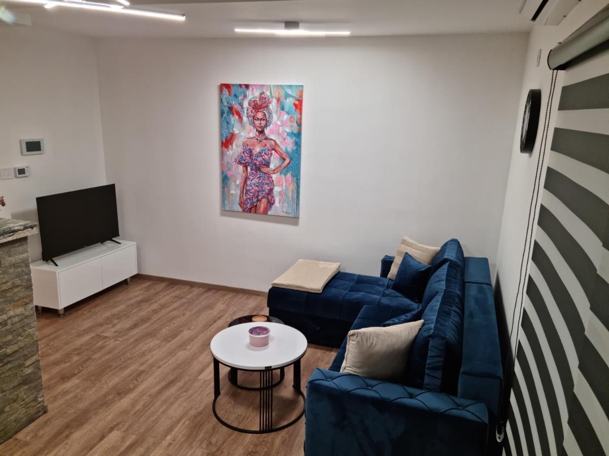 Ledine Lilien Apartment Airport מראה חיצוני תמונה