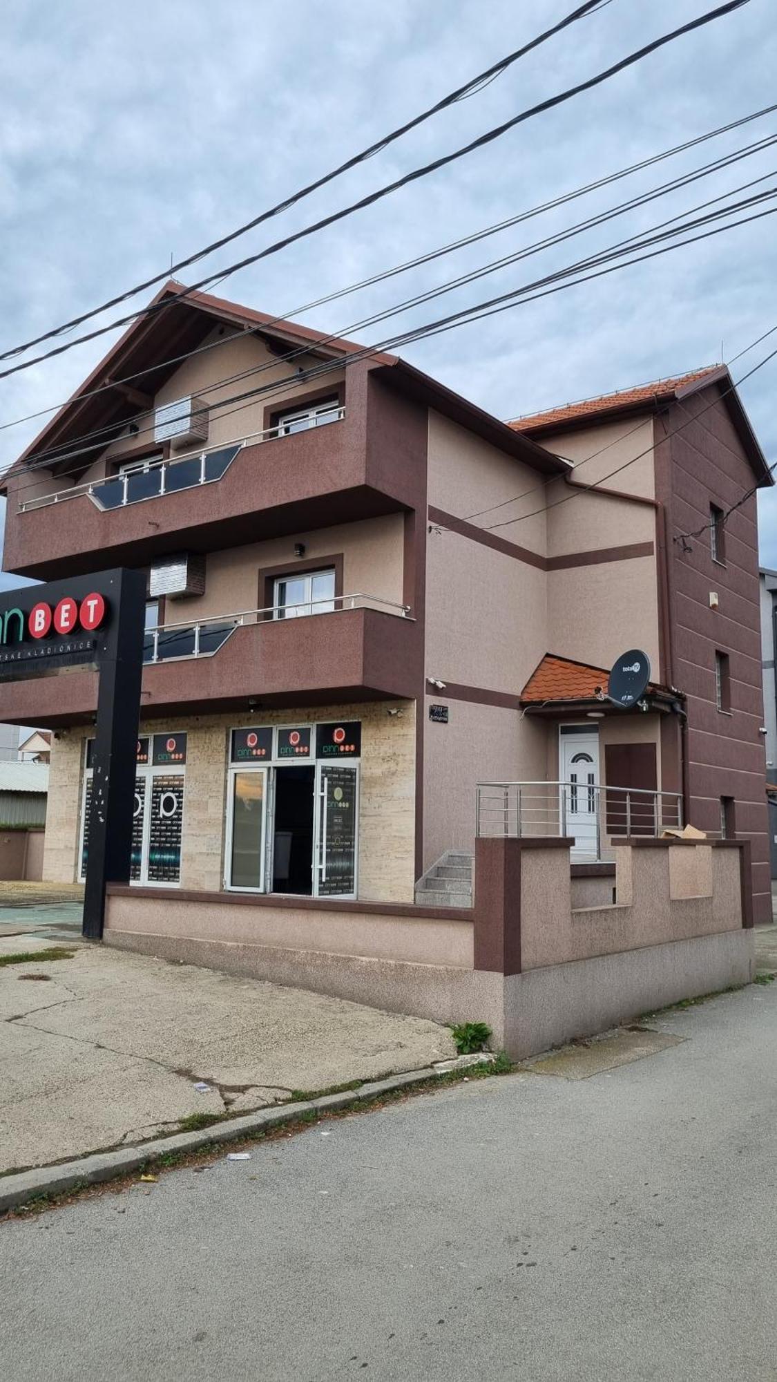 Ledine Lilien Apartment Airport מראה חיצוני תמונה